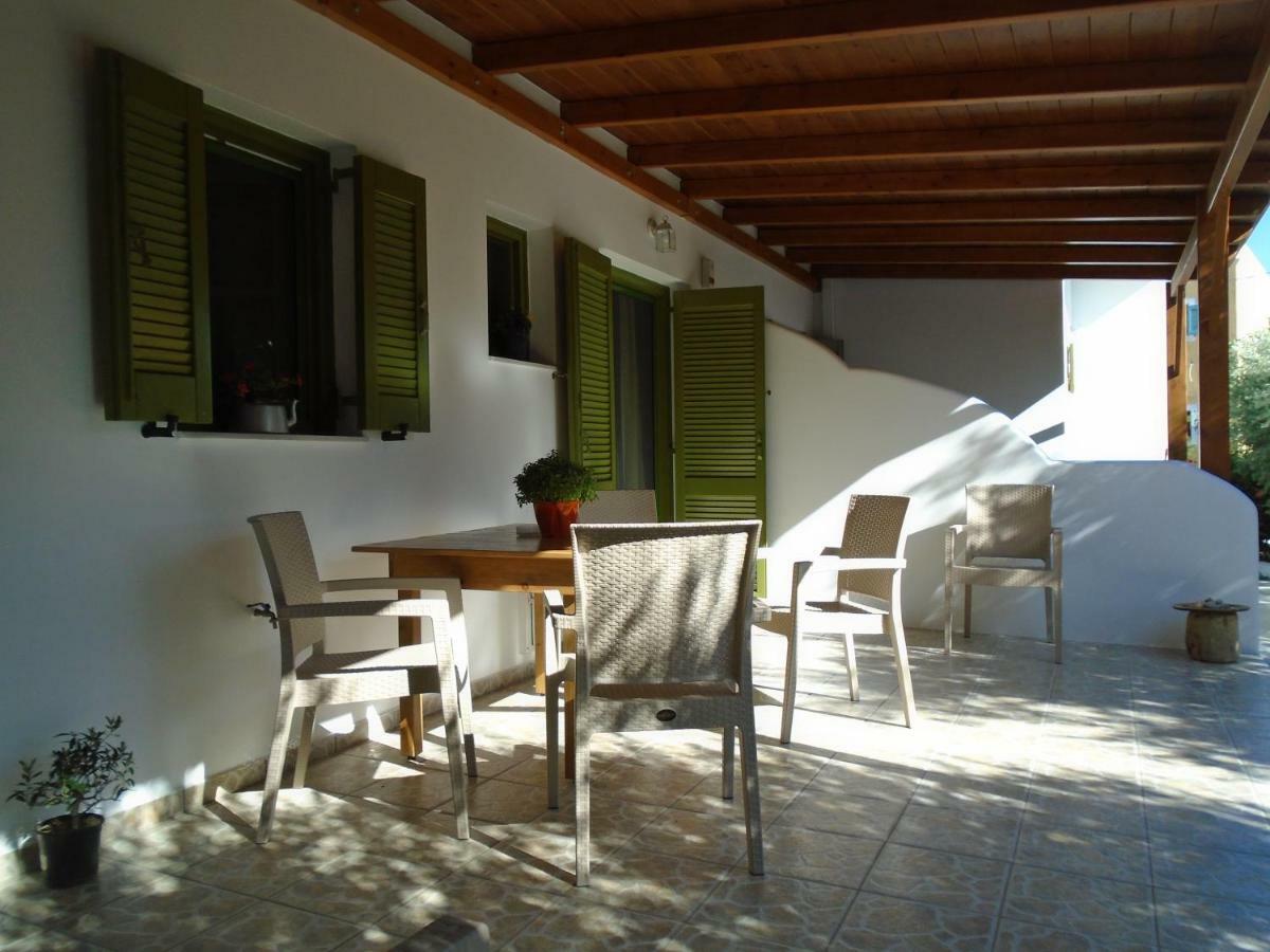 Leros Eleonas Apartments Алинда Экстерьер фото