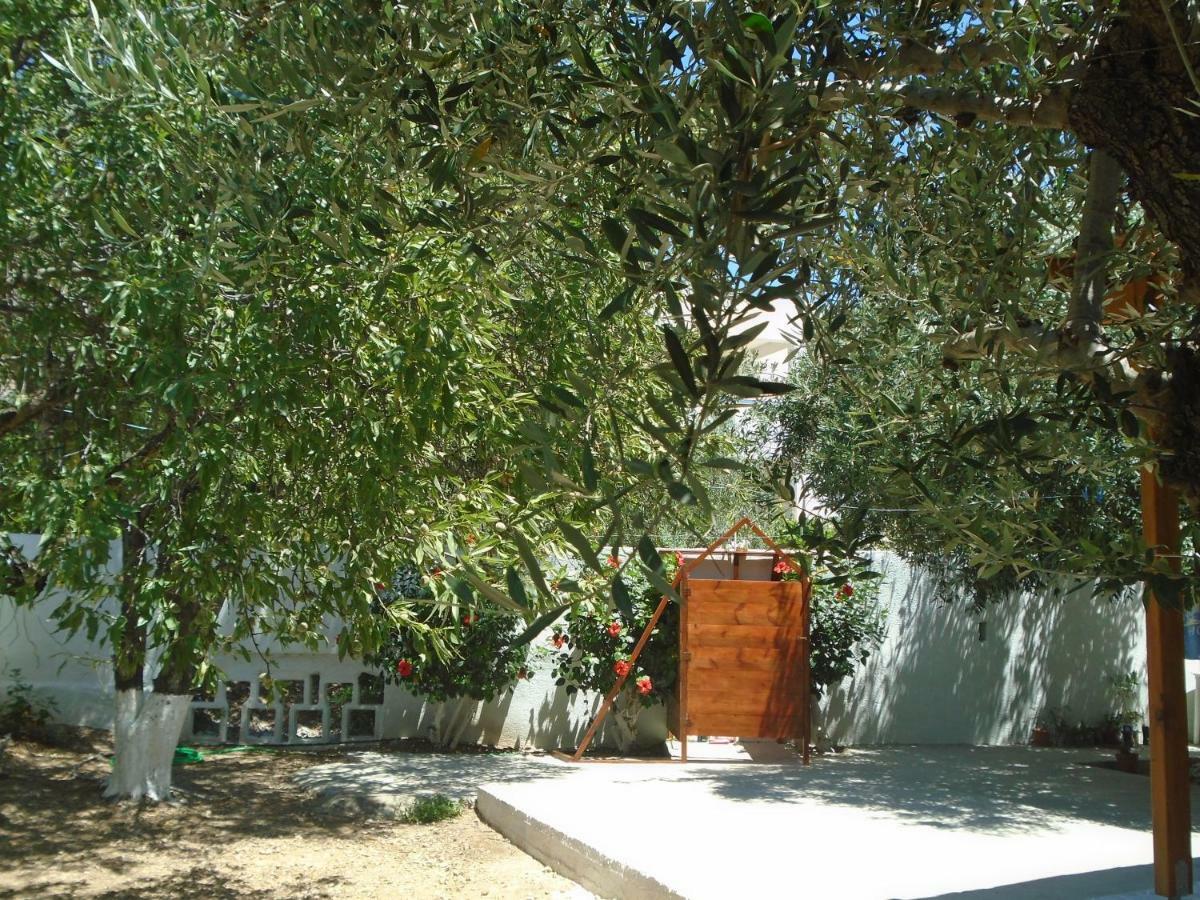 Leros Eleonas Apartments Алинда Экстерьер фото