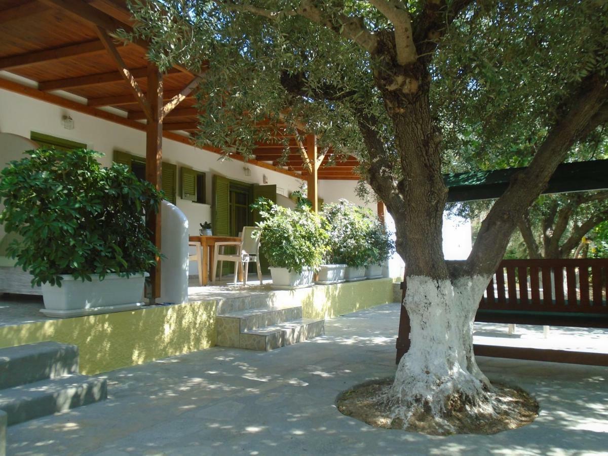 Leros Eleonas Apartments Алинда Экстерьер фото