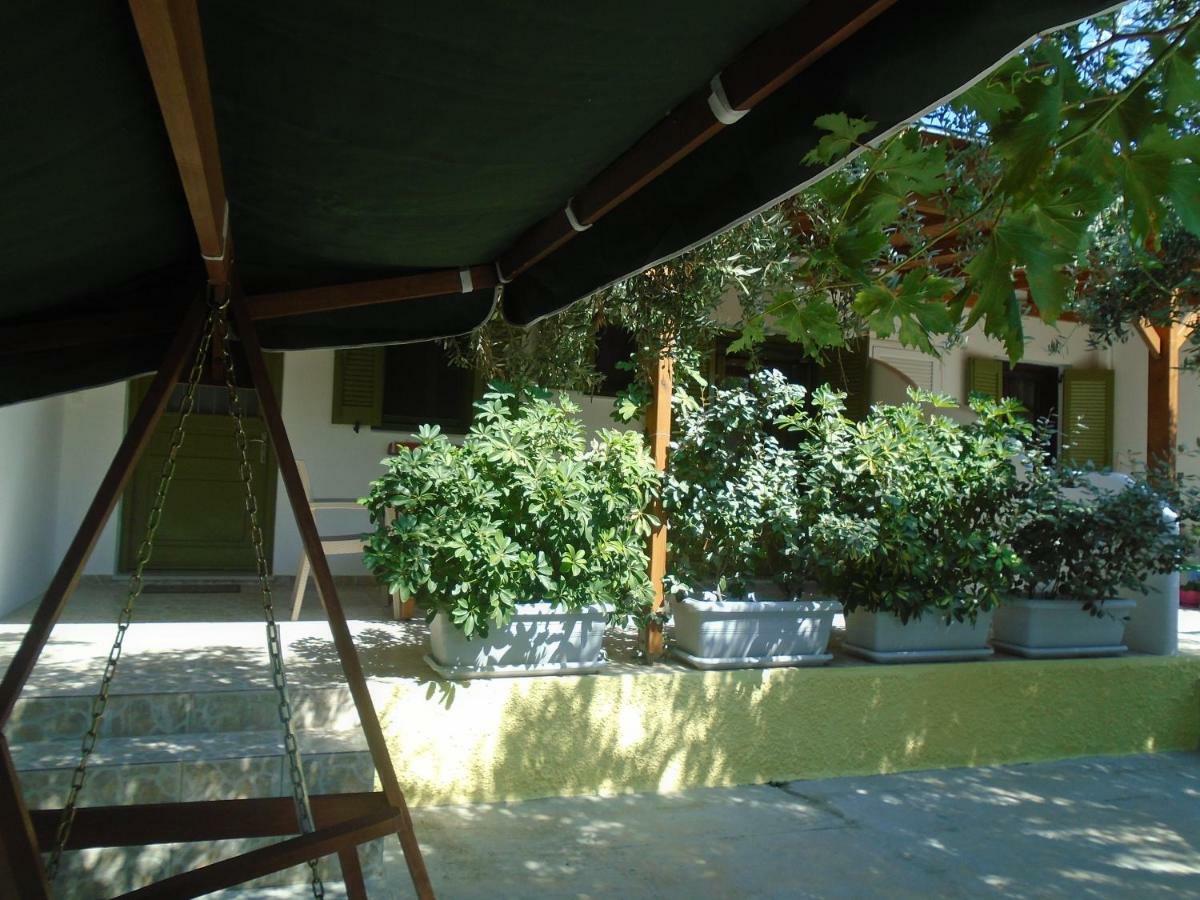 Leros Eleonas Apartments Алинда Экстерьер фото